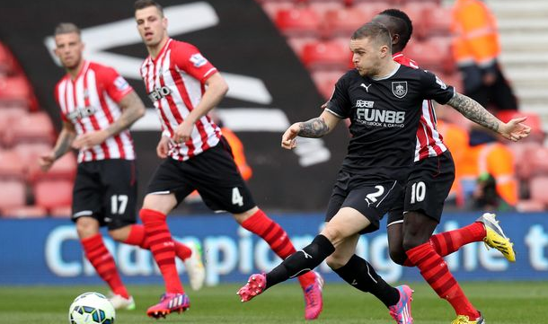 中国女足出战英格兰女足名单：王霜、吴海燕领衔，张琳艳在列（对阵英格兰女足，中国女足大名单公布：王霜、吴海燕领衔，张琳艳入选）