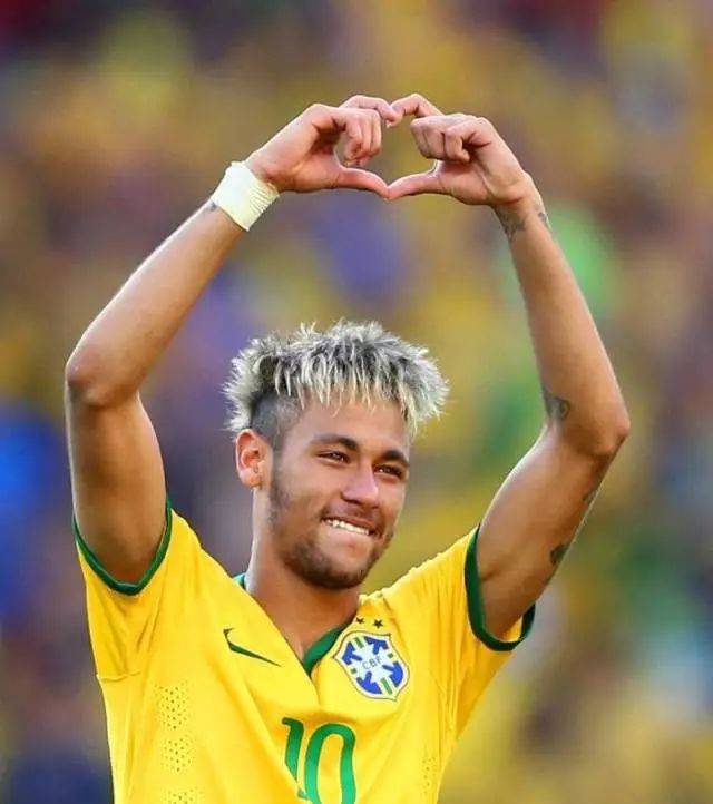 记者：申花队昨天傍晚抵达天津，出征的队伍中没有门将薛庆浩（记者：申花队昨傍晚抵津，出征名单未见门将薛庆浩）