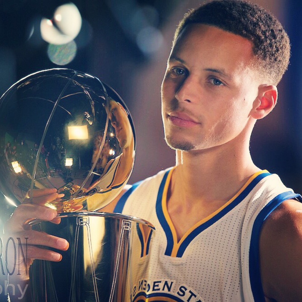 媒体人：又有三人加入维权群，戴琳答应昨天还钱却又玩消失（媒体人称维权群再添三人，戴琳承诺昨日还款却再度失联）