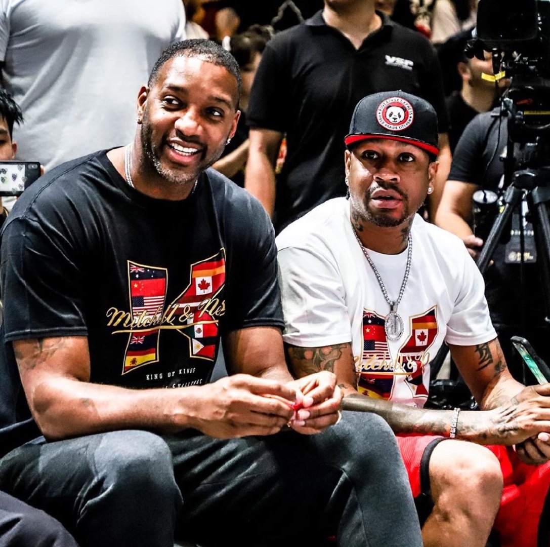 阿莱格里：防守是全队的事，要想赢得比赛就必须弄脏裤子（阿莱格里：防守需全员参与，想赢球就得不怕弄脏球衣）