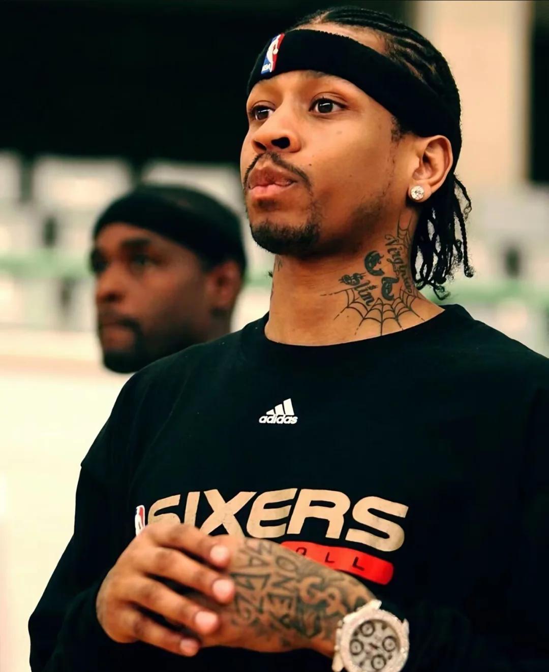 40分钟版本更强！贾明儒新赛季场均17.3分率队3连胜（40分钟全开更凶猛！贾明儒新季场均17.3分助队豪取三连胜）