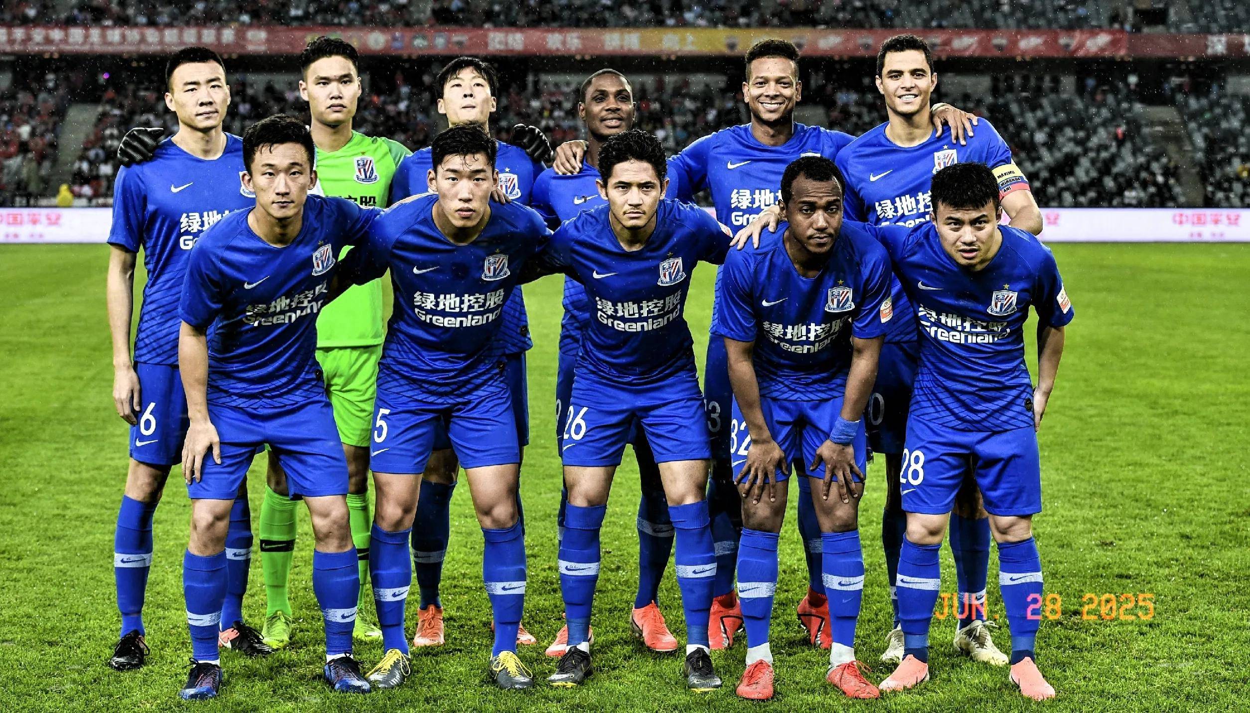 巴萨对阵马竞大名单：莱万、拉菲尼亚、亚马尔领衔，德容缺阵（巴萨战马竞名单出炉：莱万、拉菲尼亚、亚马尔压阵，德容缺席）