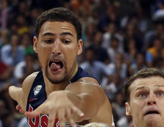 官方：阿贾克斯与18岁后防小将亚伦·鲍曼续约至2030年（阿贾克斯官宣：18岁后防新秀亚伦·鲍曼续约至2030年）